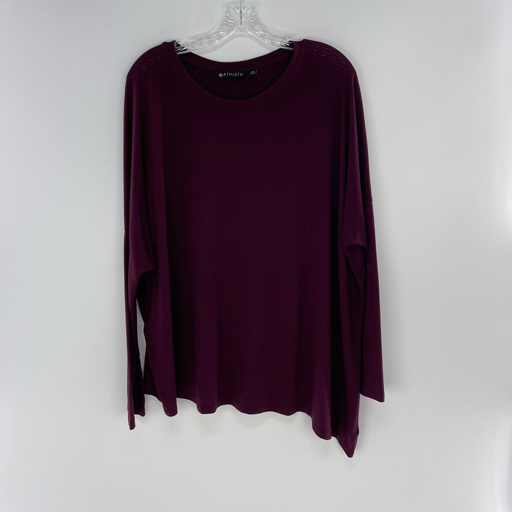 Atheta Women Long Sleeve Crewneck Size M